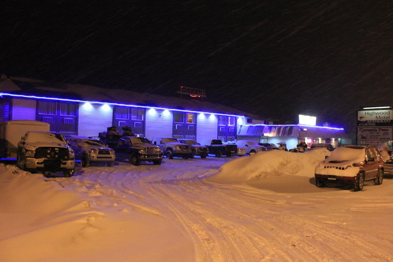Travelodge By Wyndham Blairmore Esterno foto